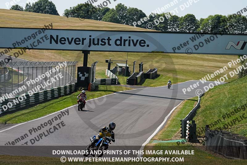 cadwell park;cadwell park photographs;cadwell trackday photographs;enduro digital images;event digital images;eventdigitalimages;peter wileman photography;racing digital images;trackday digital images;trackday photos